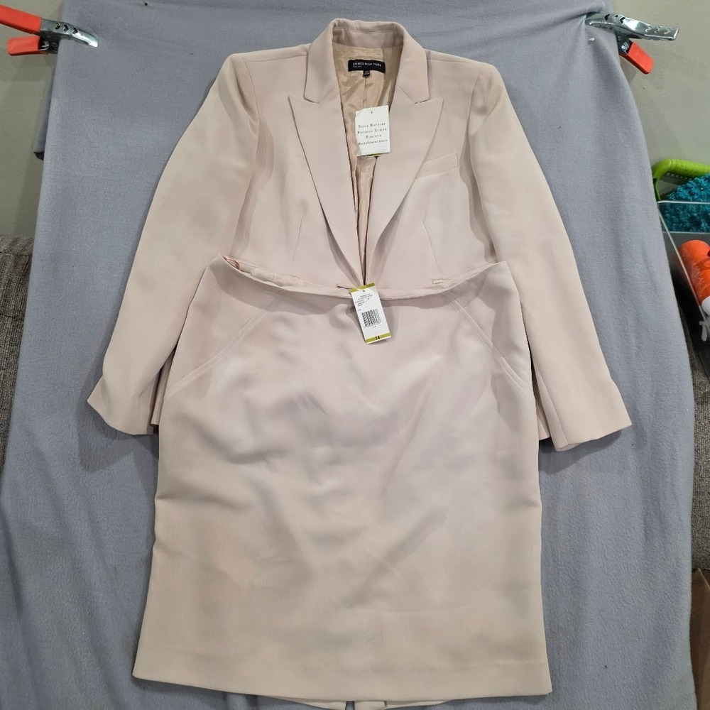 Jones New York Petite Beechwood Tan 2pc Skirt Suit Set Blazer Skirt Size 14P NWT